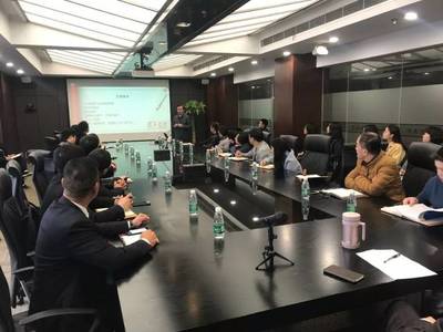 &ldquo;品牌快刀&rdquo;張海良博士蒞臨金榮集團做&ldquo;鮮明品牌建設&rdquo;主題講座,為集團品牌建設獻計